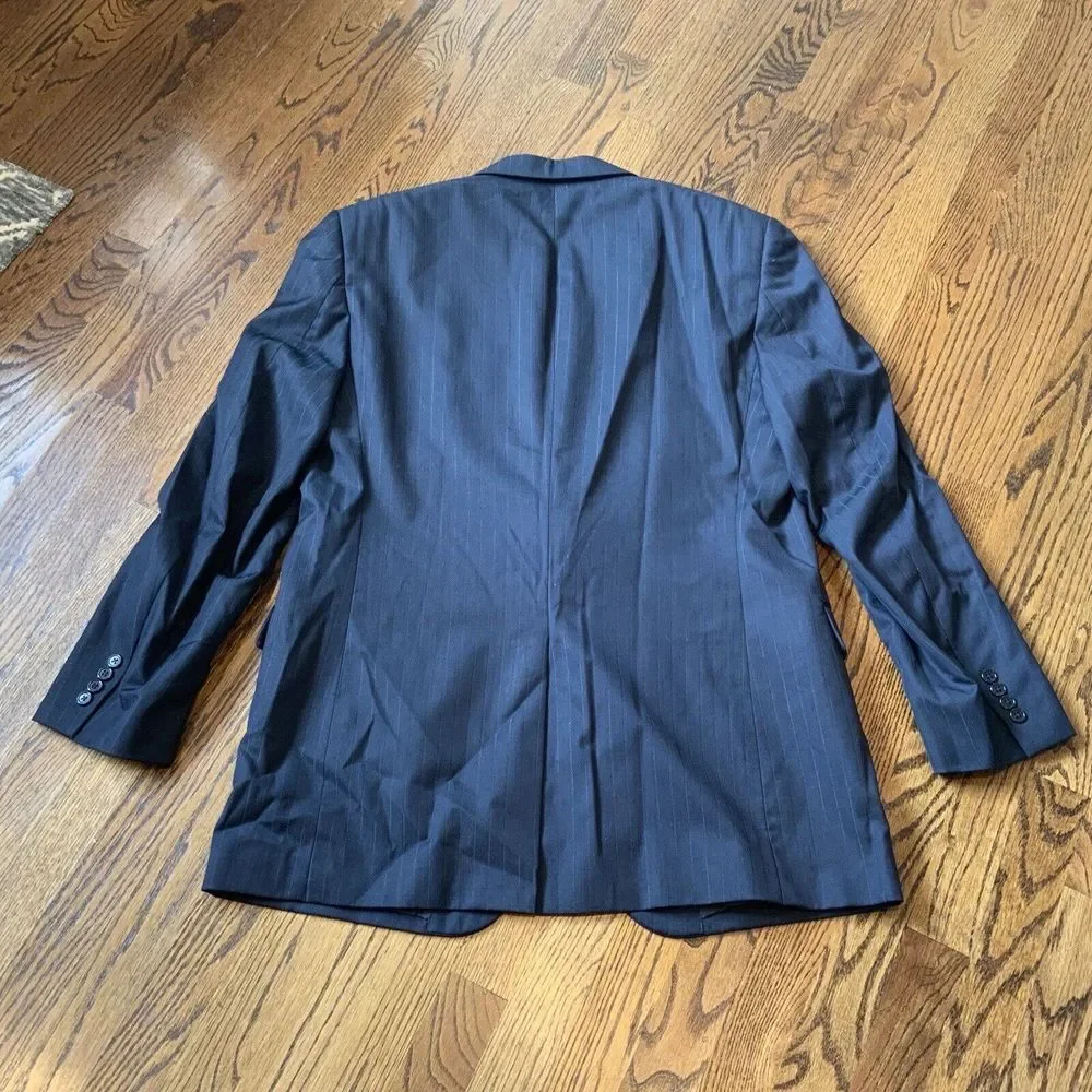 JOS A BANK SIGNATURE COLLECTION 44L 36 X 29 BLUE PINSTRIPED WOOL SILK BLEND SUIT